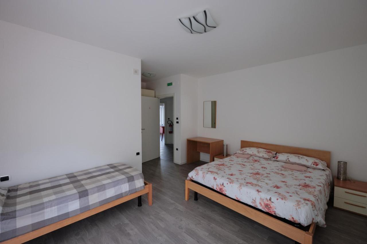 B&B Divino Calceranica al Lago Eksteriør billede