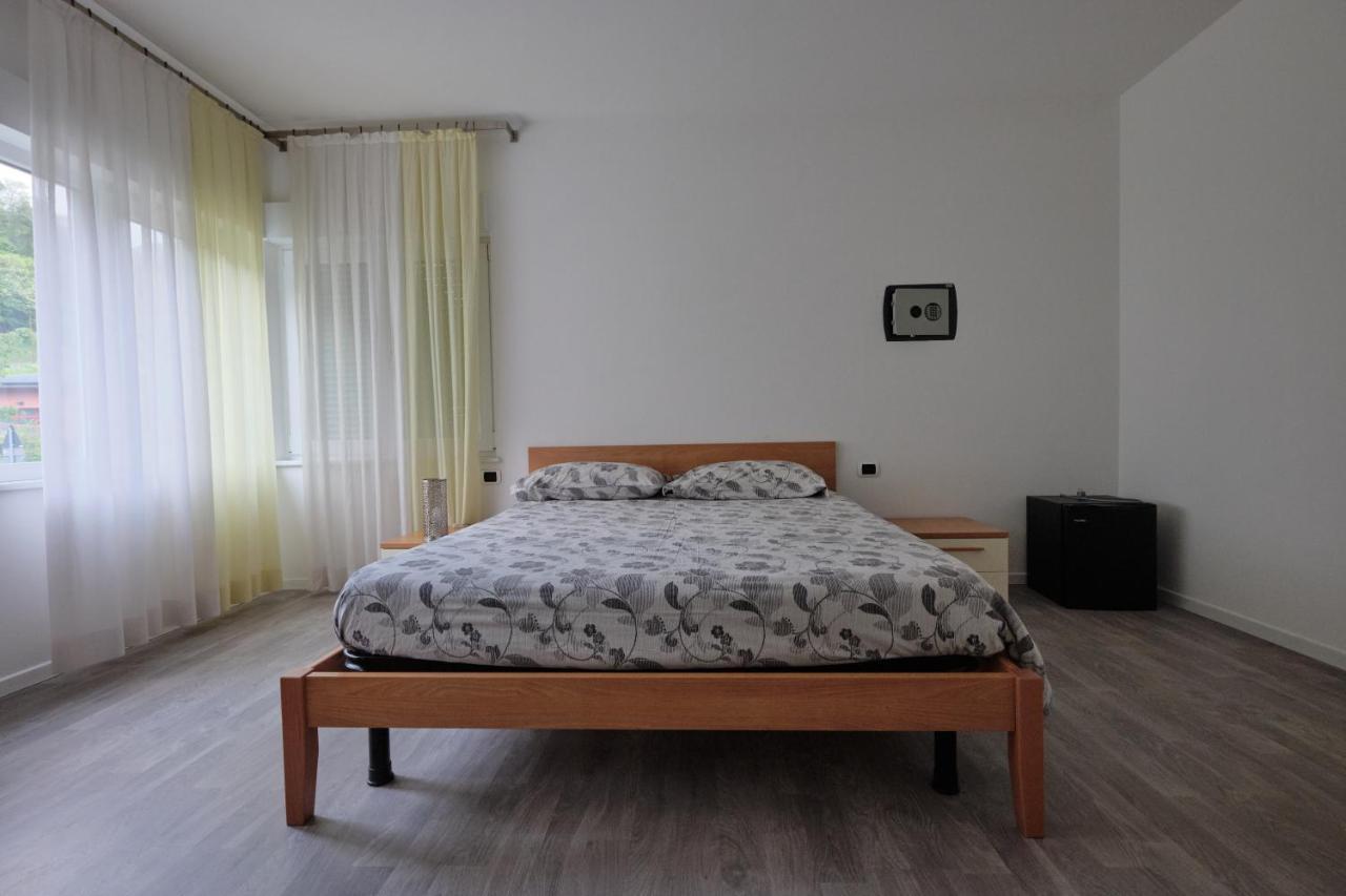 B&B Divino Calceranica al Lago Eksteriør billede
